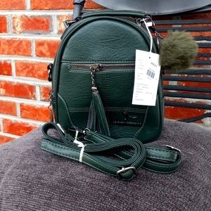Backpack/pocket jack/Crossbody color: gator green